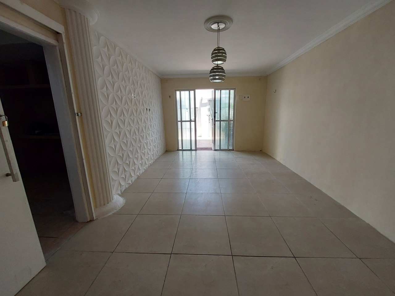 Casa 4 quartos ( 1 suíte ) para para aluguel em Prado - Recife - - CTI imobiliaria: 