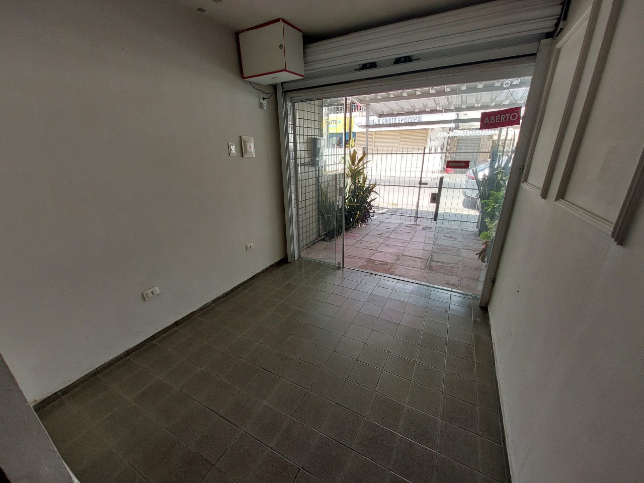 Loja para aluguel no Iputinga: 