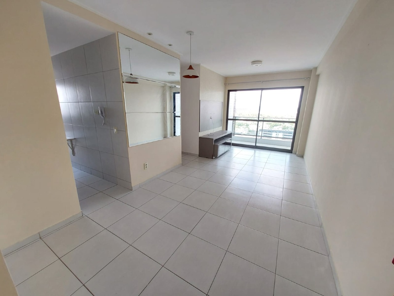 Apartamento 2 quartos ( 1 suíte ) para à venda em Cordeiro - Recife - Edifício Parque Prince - CTI imobiliaria: Sala para 2 ambientes 