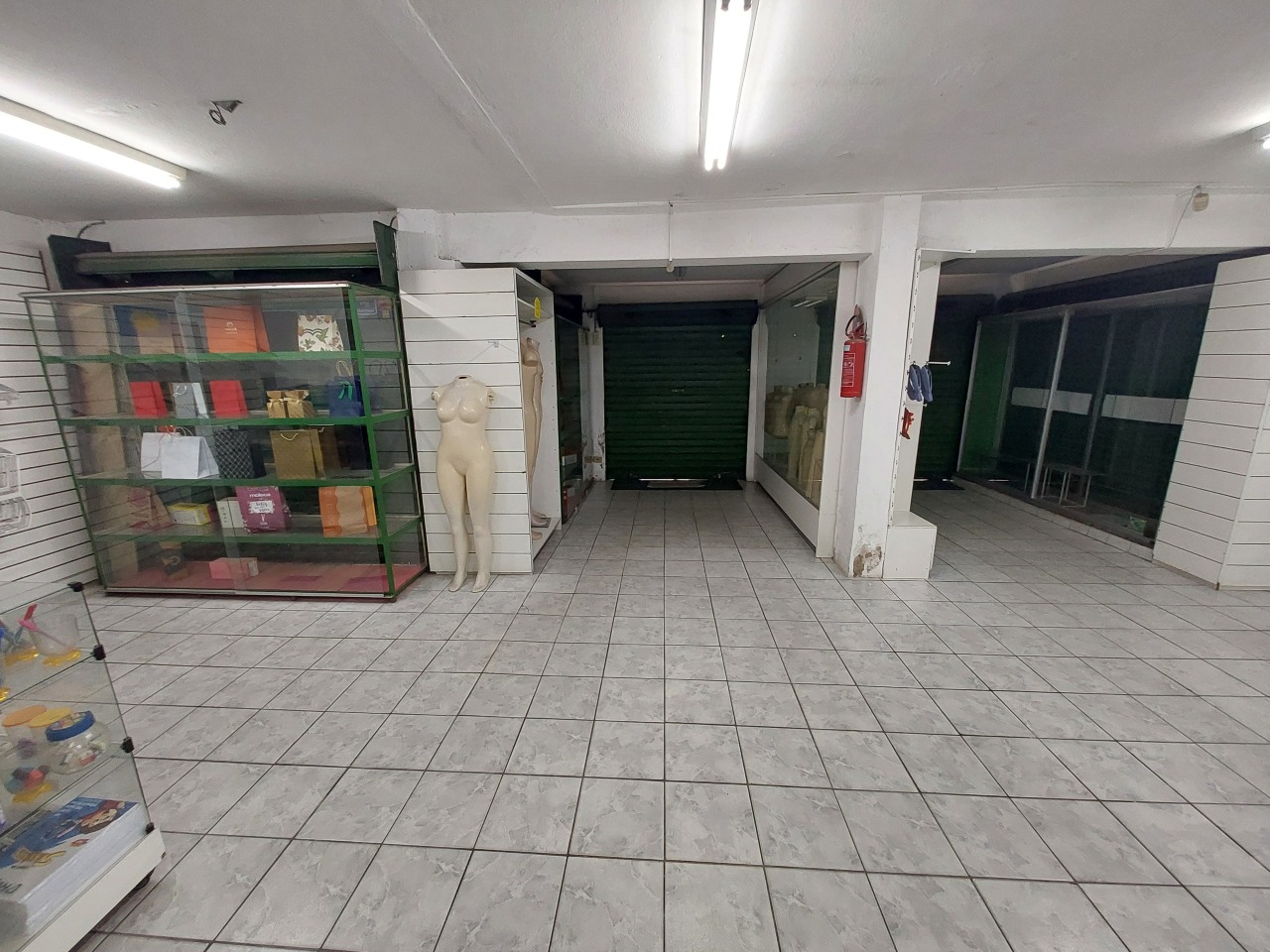 Loja para aluguel no Zumbi: 