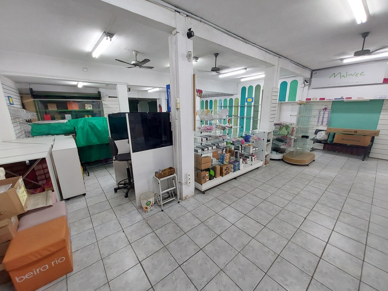 Loja para aluguel no Zumbi: 