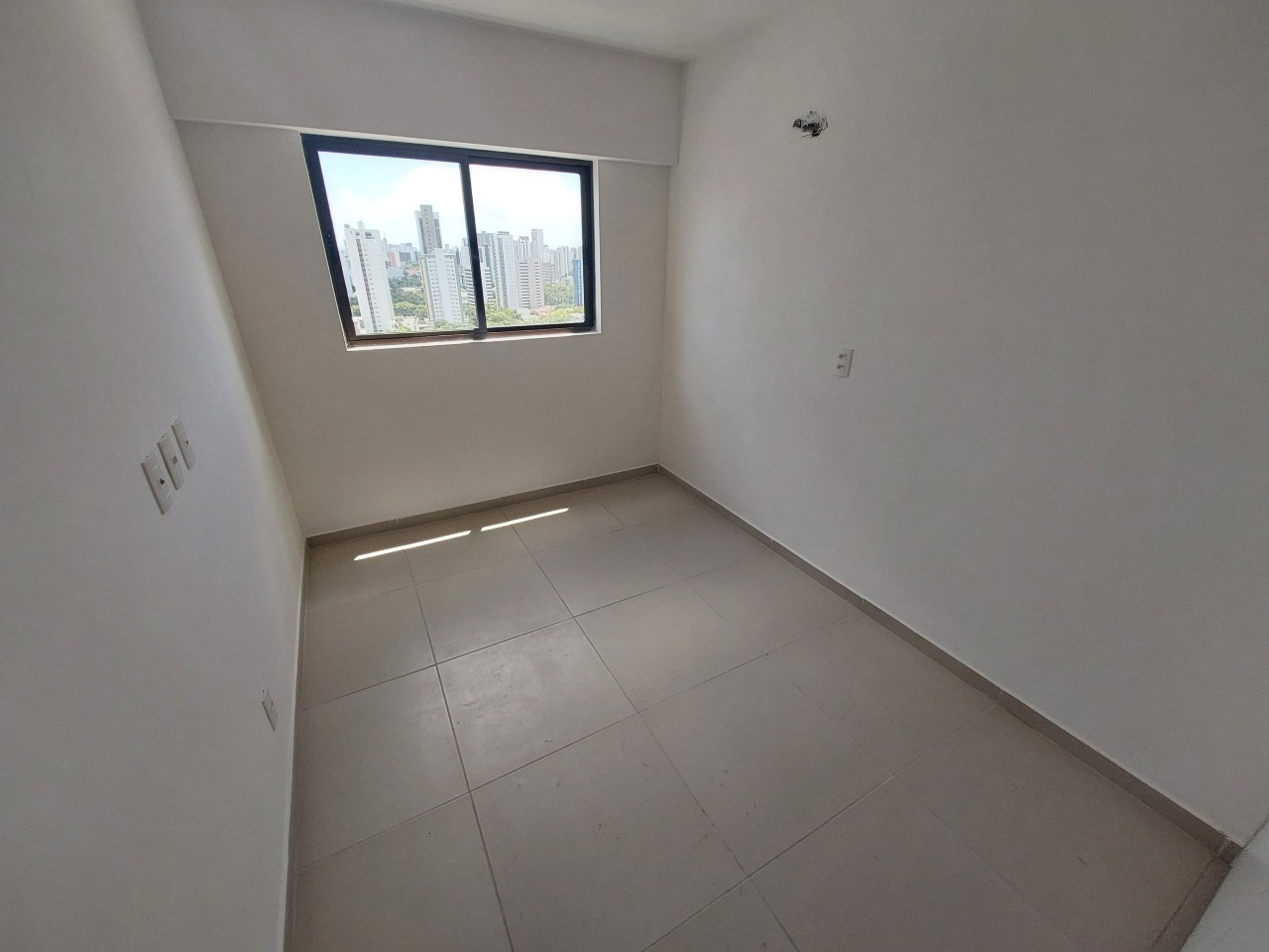 Apartamento 2 quartos ( 1 suíte ) para para aluguel em Madalena - Recife - Palácio Madalena - CTI imobiliaria: 