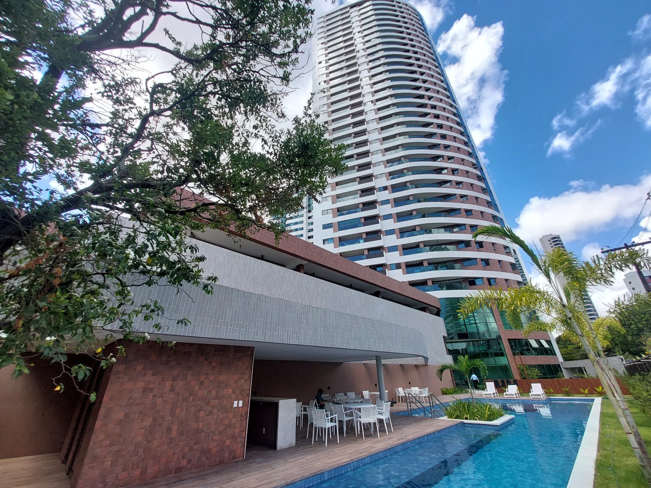 Apartamento 2 quartos ( 1 suíte ) para para aluguel em Madalena - Recife - Palácio Madalena - CTI imobiliaria: 