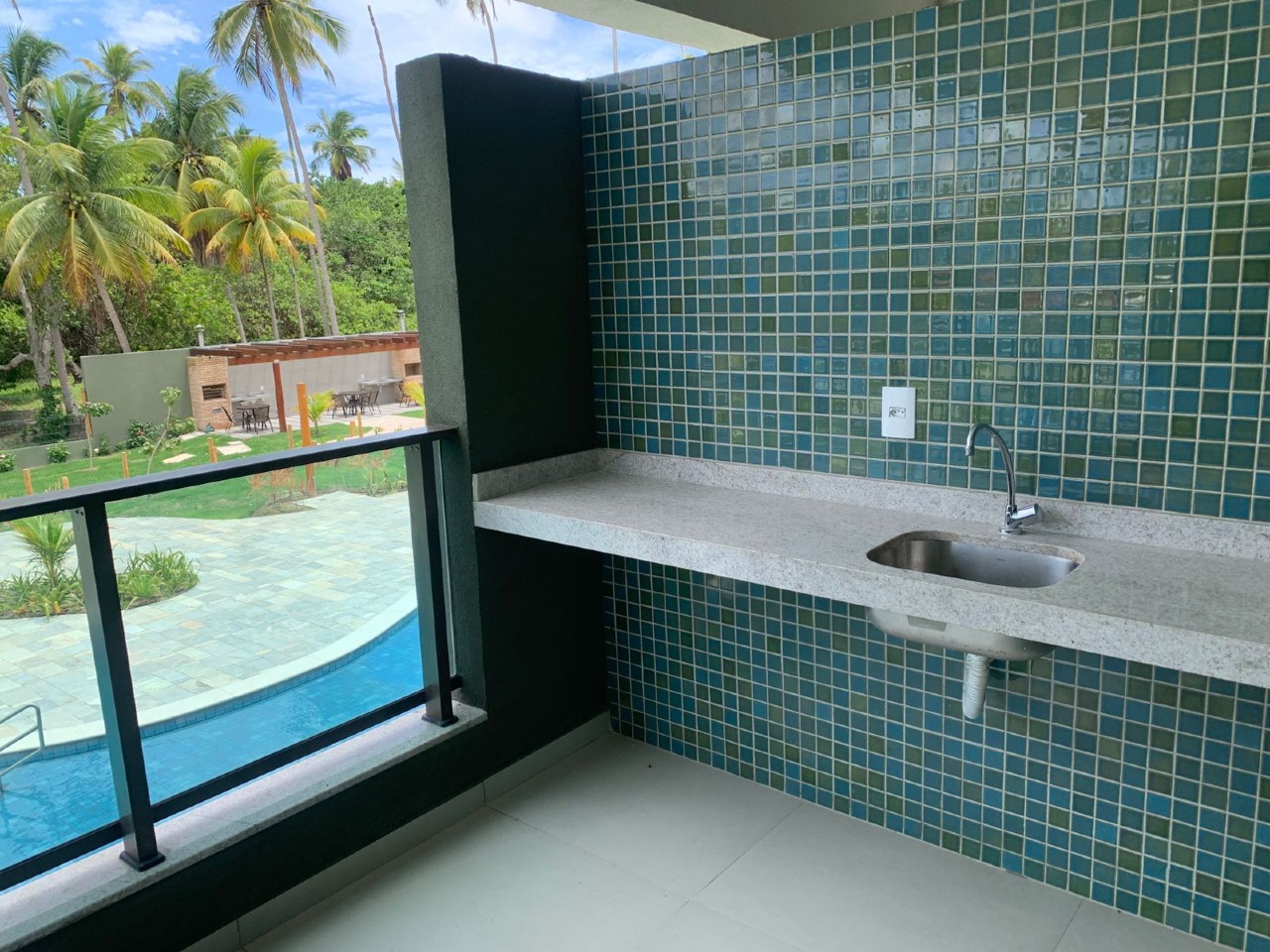 Apartamento 2 quartos ( 1 suíte ) para à venda em Praia dos Carneiros - Tamandaré - Galápagos Beach Residence - CTI imobiliaria: Varanda gourmet