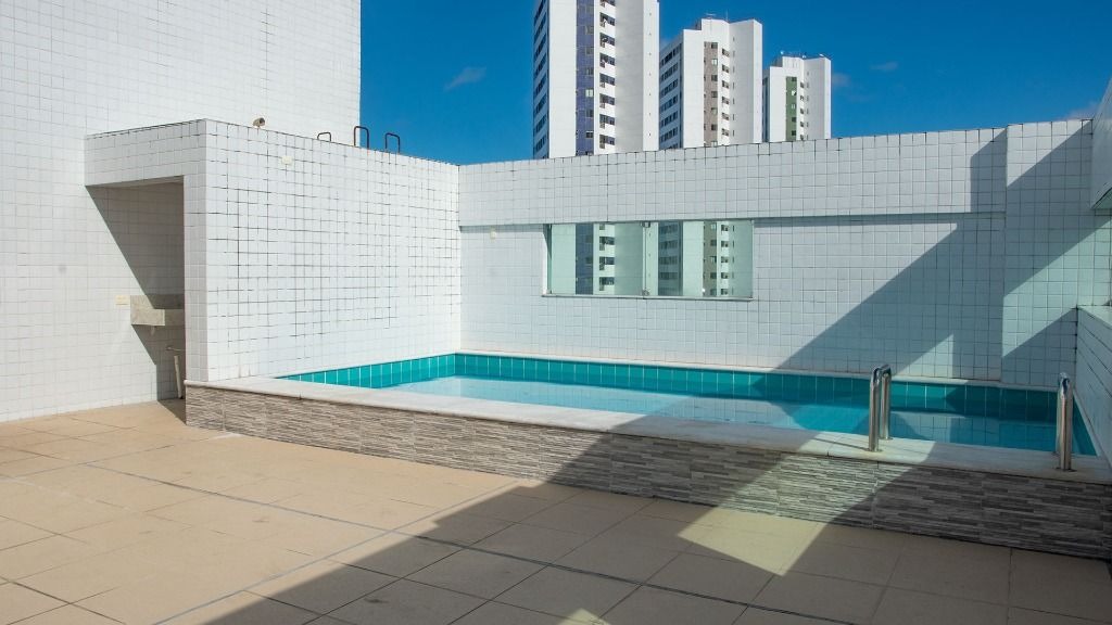 Apartamento 3 quartos ( 1 suíte ) para à venda em Casa Amarela - Recife - Edifício Estação Leonardo Falcão - CTI imobiliaria: Piscina