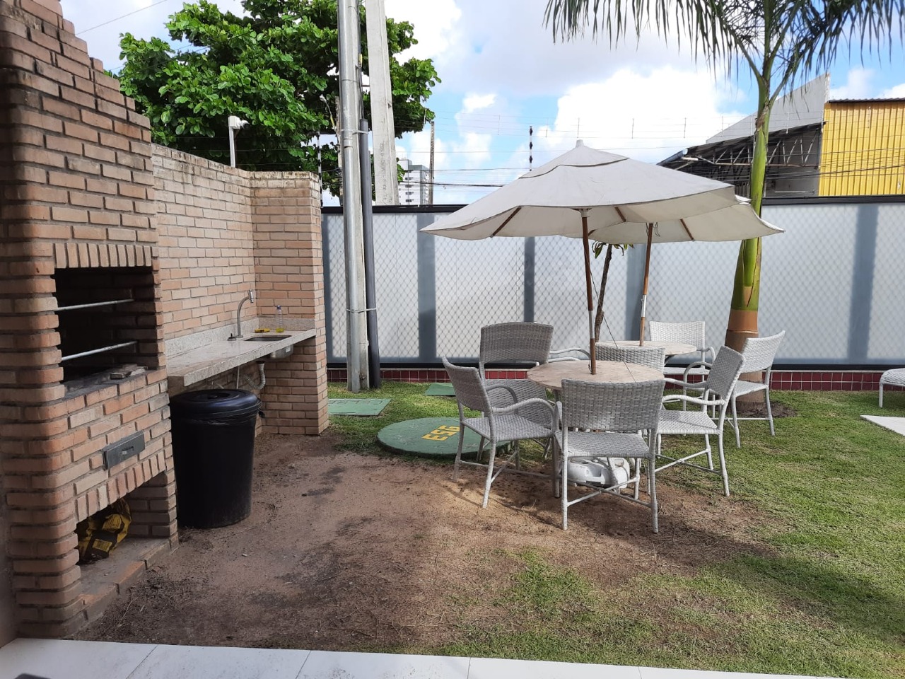 Apartamento 3 quartos ( 1 suíte ) para à venda em Várzea - Recife - Praça dos Nogueiras - CTI imobiliaria: Churrasqueira 