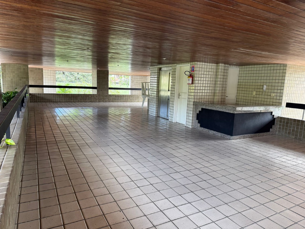 Apartamento 4 quartos ( 2 suítes ) para à venda em Madalena - Recife - Edf Residências da Mandalena - CTI imobiliaria: Salão de festas 