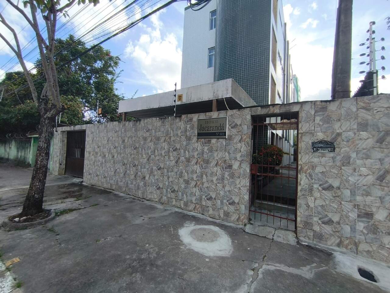 Apartamento 2 quartos ( ) para à venda em Várzea - Recife - Edf Jacaranda - CTI imobiliaria: Entrada 