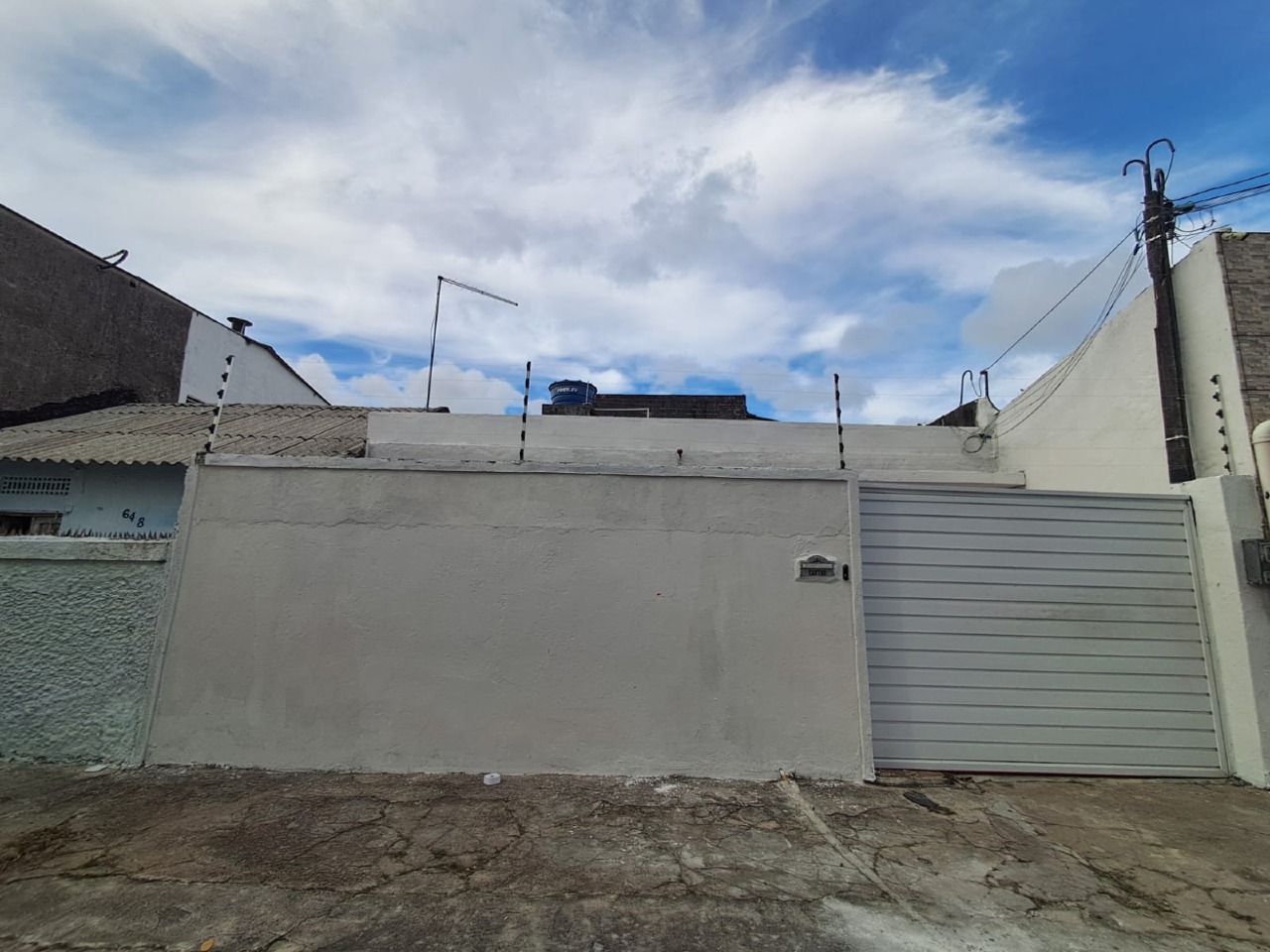 Casa 4 quartos ( 2 suítes ) para para aluguel em Cordeiro - Recife - - CTI imobiliaria: 