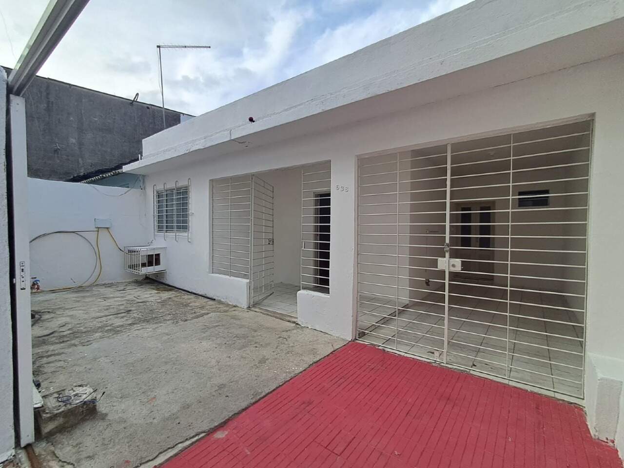 Casa 4 quartos ( 2 suítes ) para para aluguel em Cordeiro - Recife - - CTI imobiliaria: 