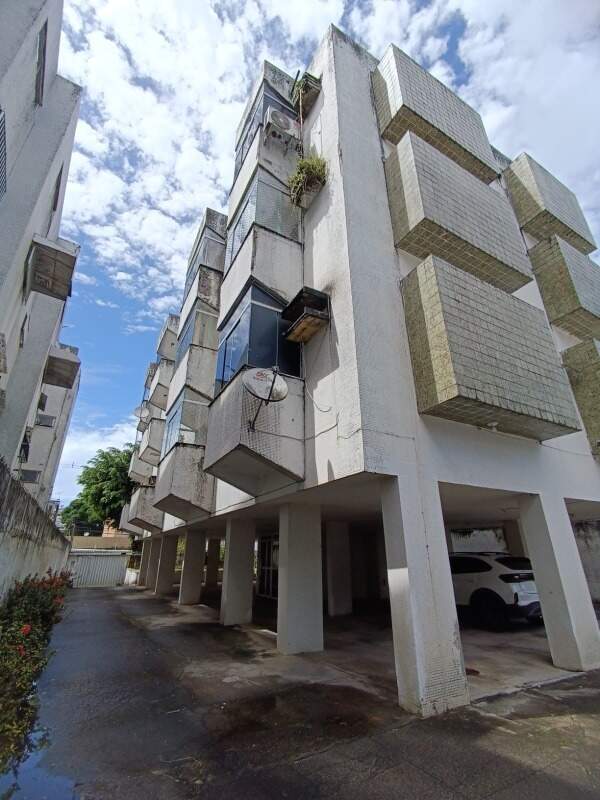 Apartamento 3 quartos ( 1 suíte ) para à venda em Engenho do Meio - Recife - Edifício Valtier - CTI imobiliaria: Fachada 