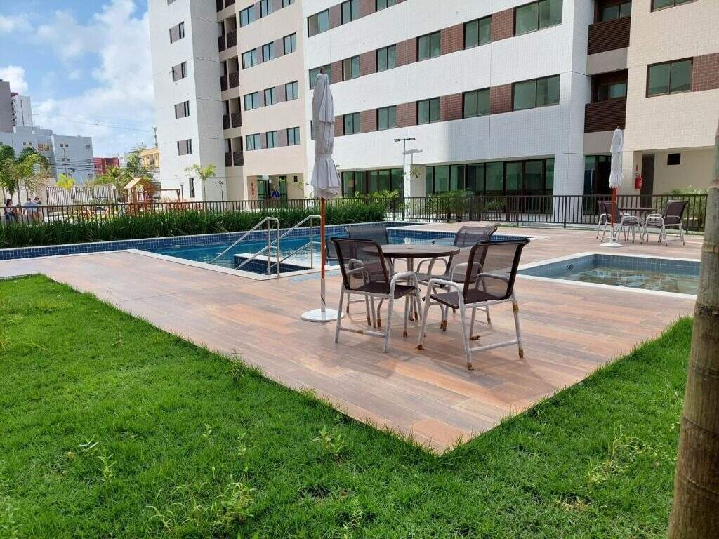 Apartamento 2 quartos ( 1 suíte ) para à venda em Cidade Universitária - Recife - Edifício Reserva Polidoro - CTI imobiliaria: Deck e piscina