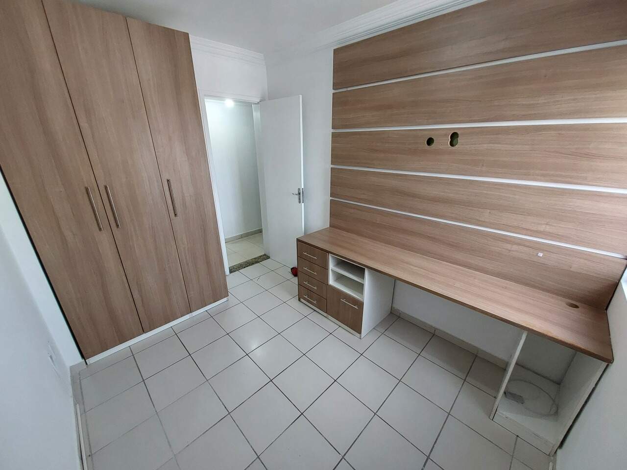 Apartamento 3 quartos ( 1 suíte ) para para aluguel em Espinheiro - Recife - Edifício Montreal - CTI imobiliaria: 