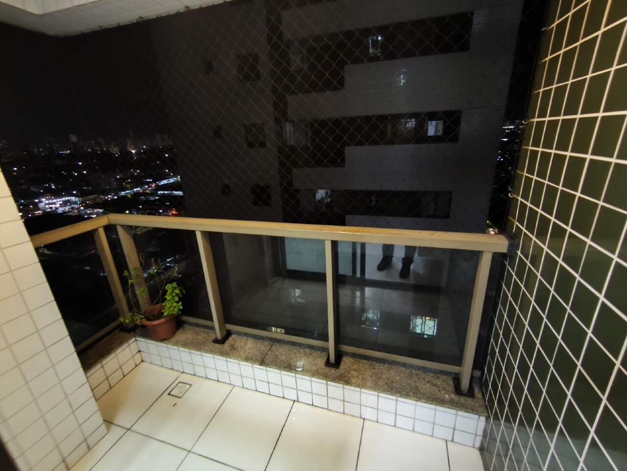 Apartamento 3 quartos ( 1 suíte ) para à venda em Cordeiro - Recife - Edifício Maria Nina e Maria Nara - CTI imobiliaria: varanda