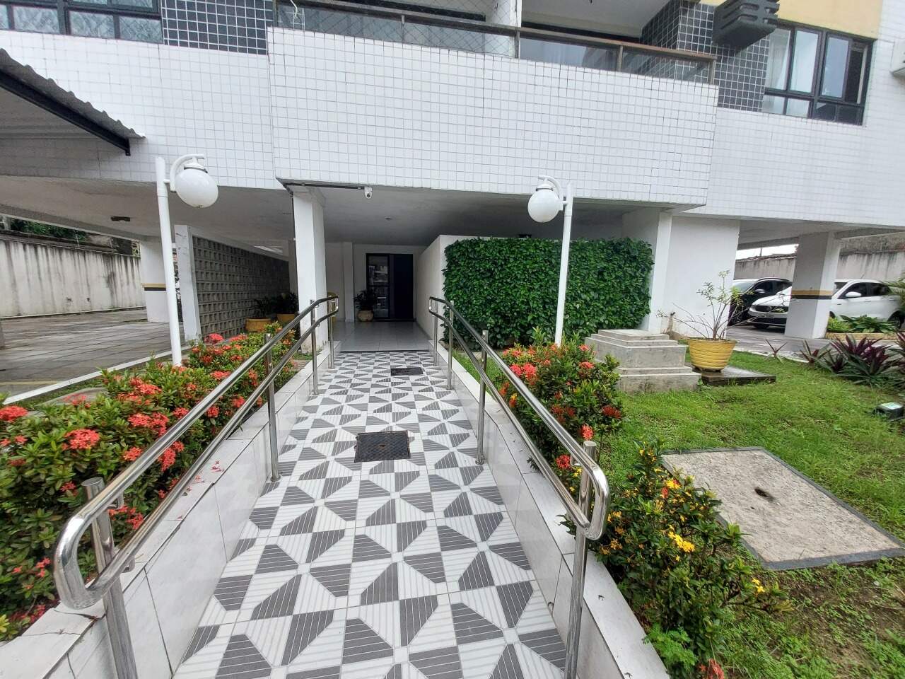Apartamento 3 quartos ( 1 suíte ) para à venda em Várzea - Recife - Edifício La Pietá - CTI imobiliaria: Acesso 