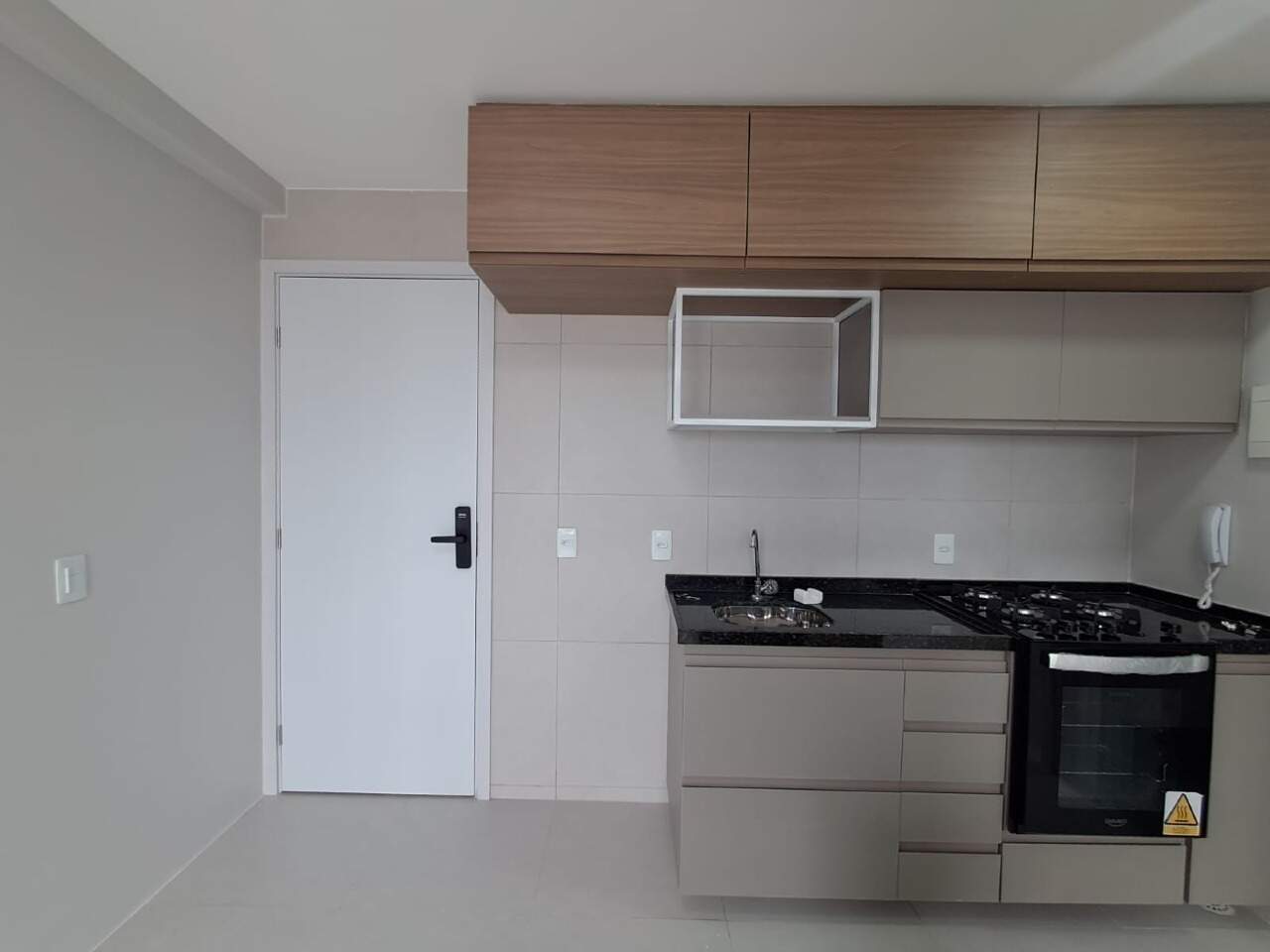 Apartamento 1 quarto ( ) para à venda em Várzea - Recife - Edifício Socorro Grille - CTI imobiliaria: Sala e cozinha 