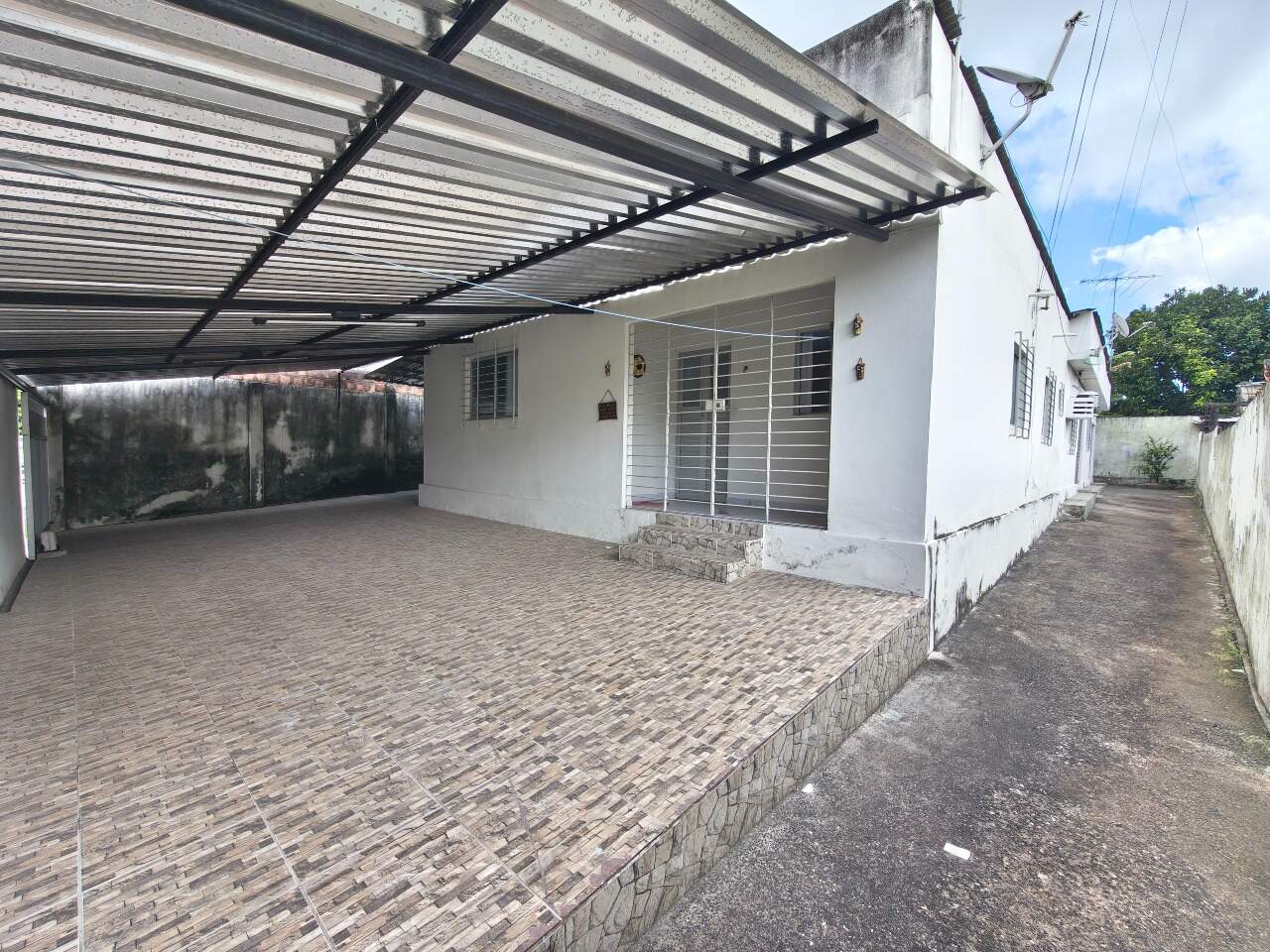 Casa 3 quartos ( 1 suíte ) para para aluguel em Iputinga - Recife - - CTI imobiliaria: 