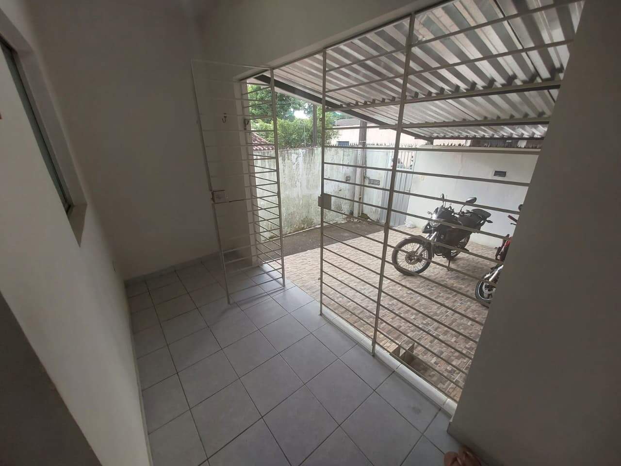 Casa 3 quartos ( 1 suíte ) para para aluguel em Iputinga - Recife - - CTI imobiliaria: 