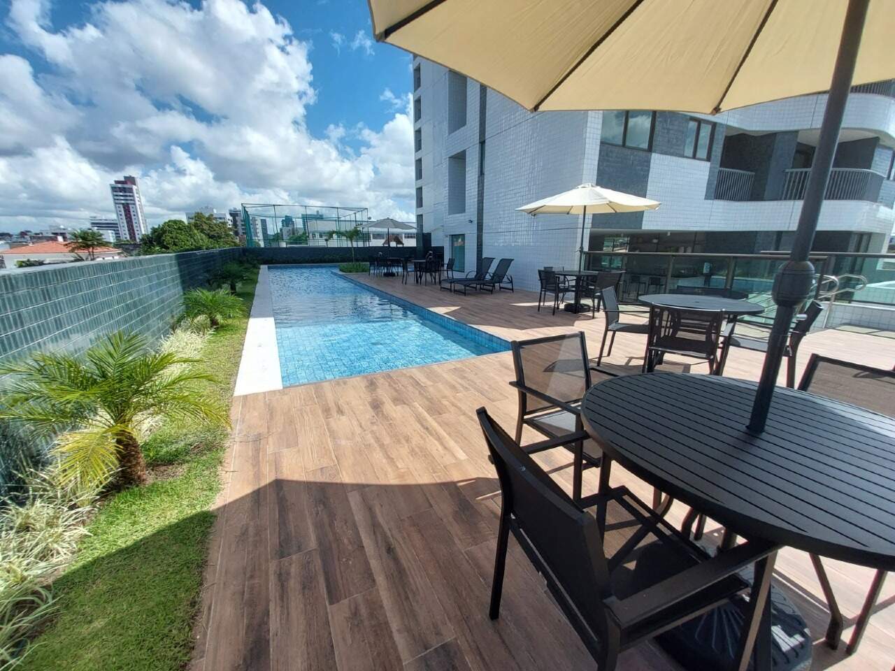 Apartamento 2 quartos ( 1 suíte ) para à venda em Iputinga - Recife - Edifício Praça dos Jatobás - CTI imobiliaria: Deck molhado 