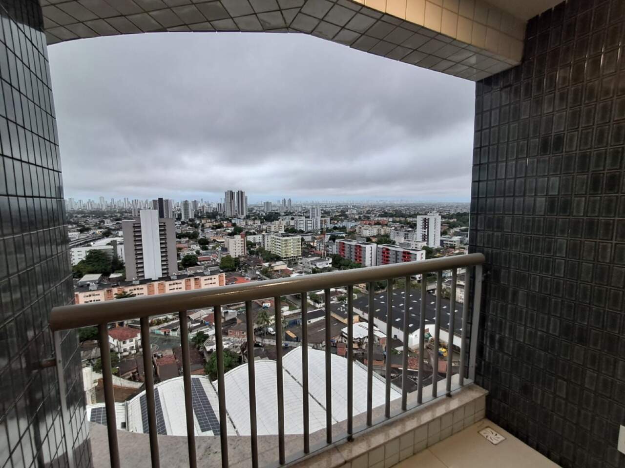 Apartamento 2 quartos ( 1 suíte ) para para aluguel em Iputinga - Recife - Edifício Praça dos Jatobás - CTI imobiliaria: 