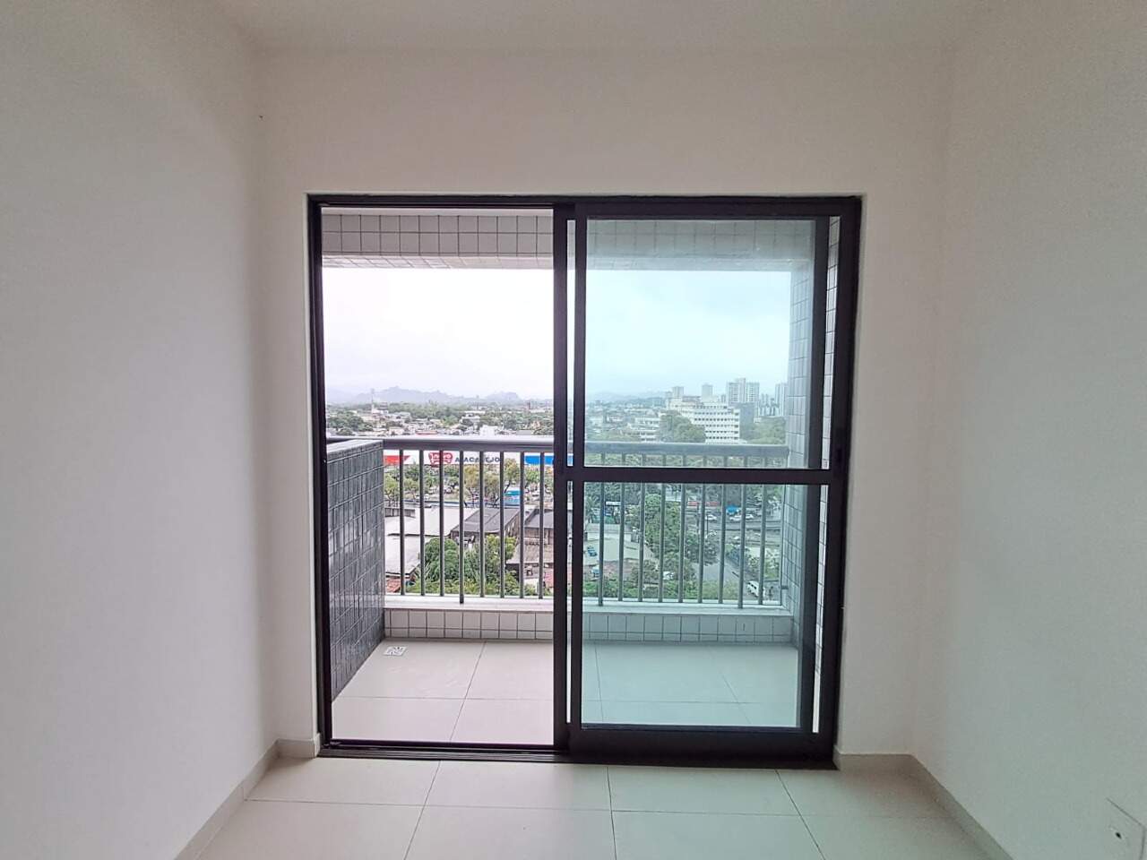 Apartamento 2 quartos ( 1 suíte ) para à venda em Iputinga - Recife - Edifício Praça dos Jatobás - CTI imobiliaria: varandas 