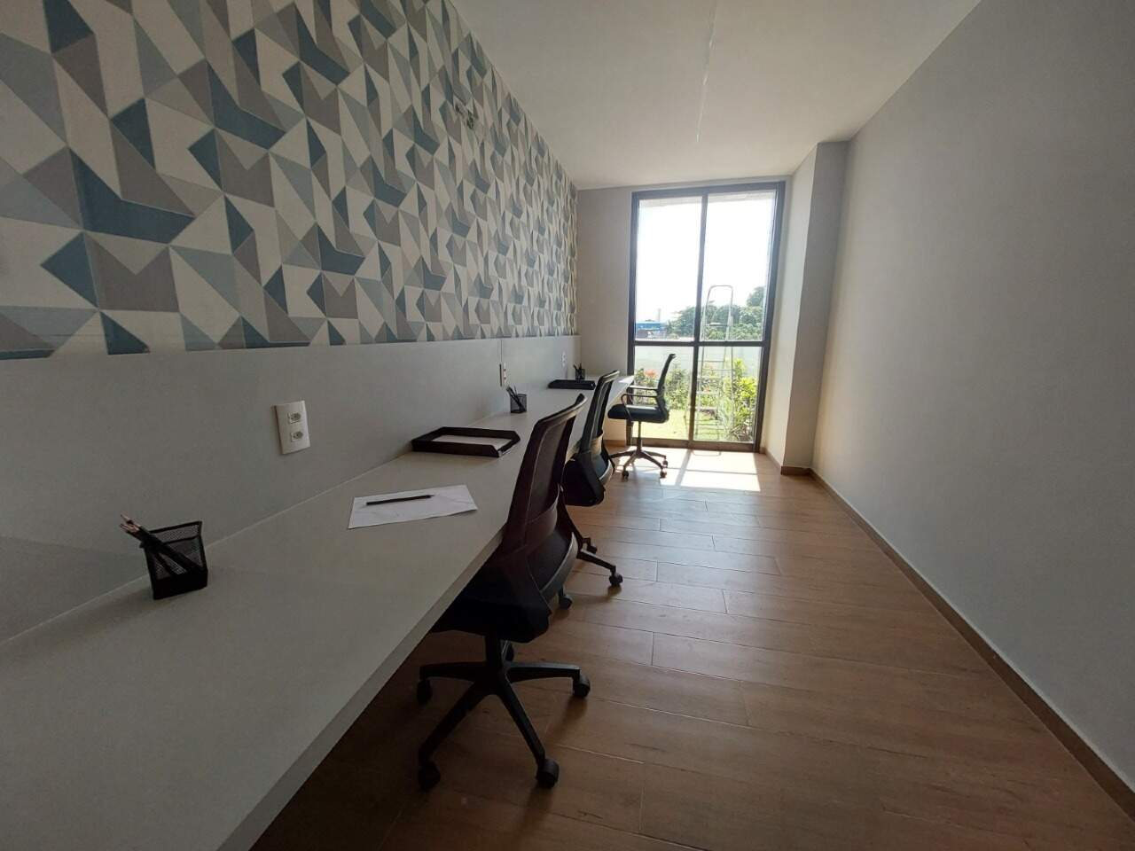 Apartamento 2 quartos ( 1 suíte ) para para aluguel em Iputinga - Recife - Edifício Praça dos Jatobás - CTI imobiliaria: Coworking