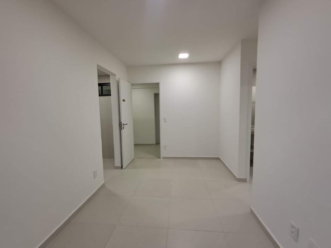 Apartamento 2 quartos ( 1 suíte ) para para aluguel em Iputinga - Recife - Edifício Praça dos Jatobás - CTI imobiliaria: 