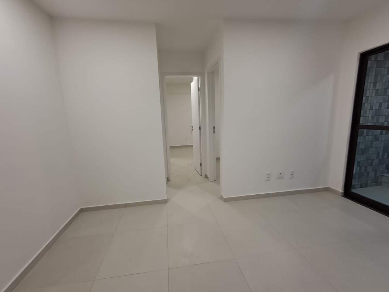 Apartamento 2 quartos ( 1 suíte ) para para aluguel em Iputinga - Recife - Edifício Praça dos Jatobás - CTI imobiliaria: 