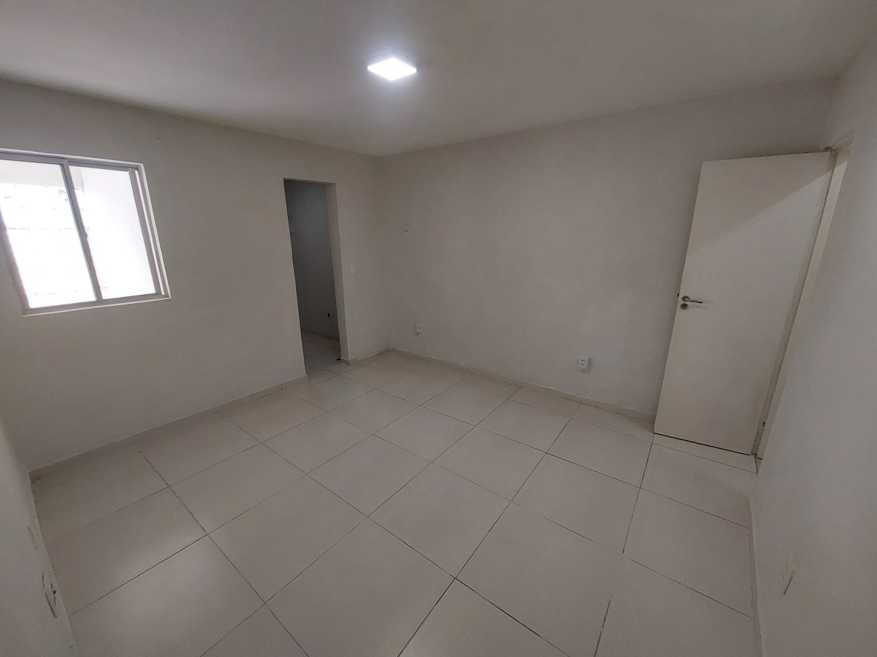 Casa 6 quartos ( 1 suíte ) para para aluguel em Cordeiro - Recife - - CTI imobiliaria: 