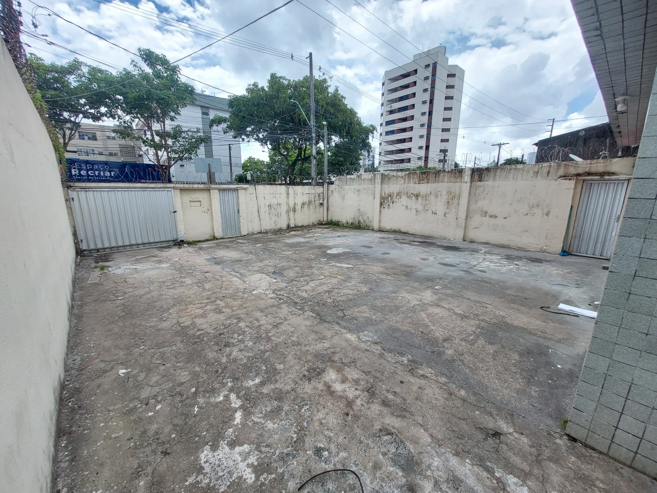 Casa 6 quartos ( 1 suíte ) para para aluguel em Cordeiro - Recife - - CTI imobiliaria: 