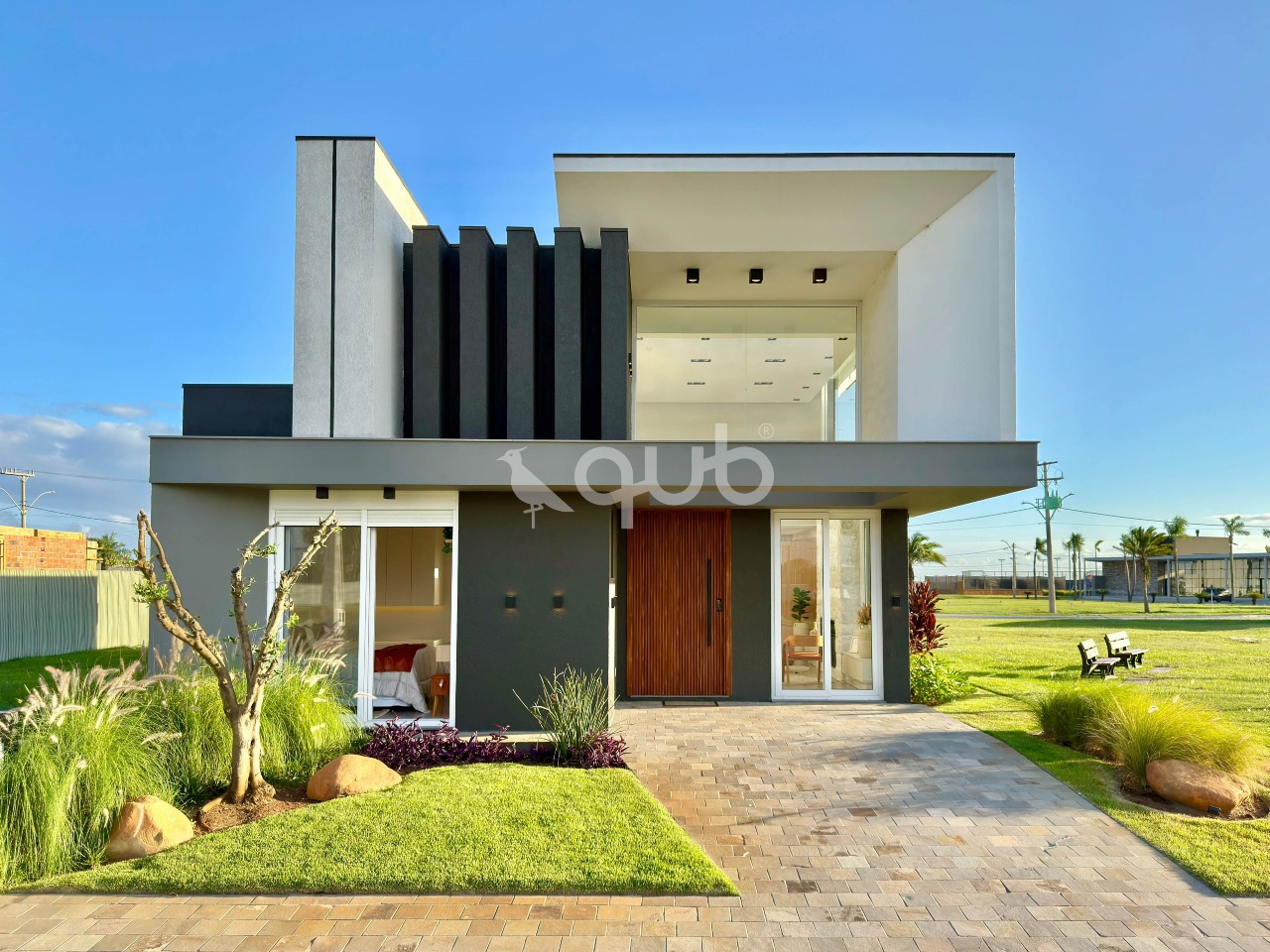 Condomínio Allure Beach Condo