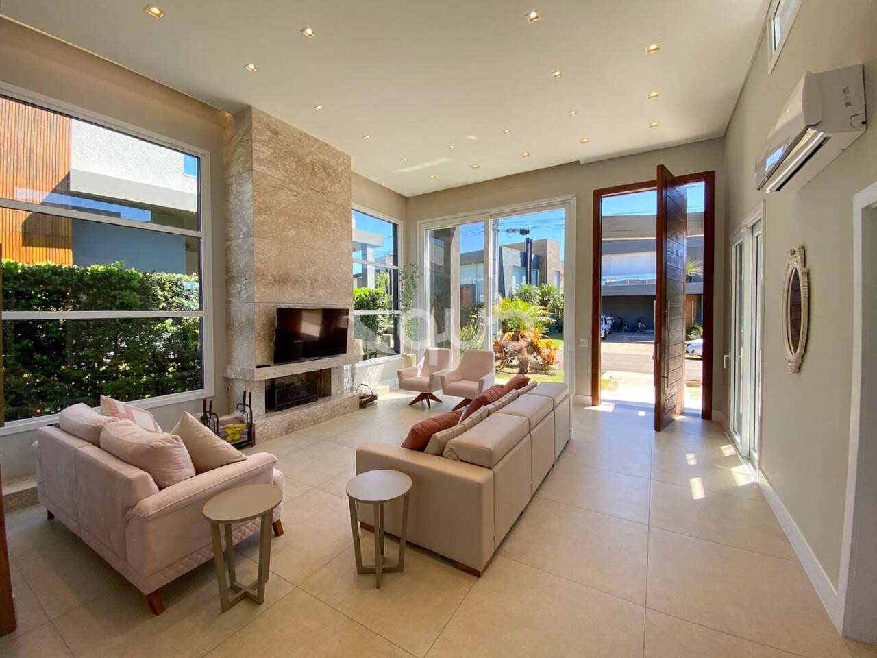 Condomínio Malibú Beach Residence