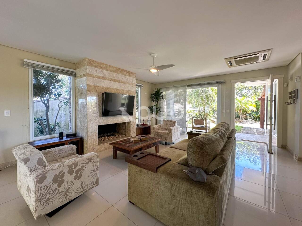 Condomínio Porto Coronado