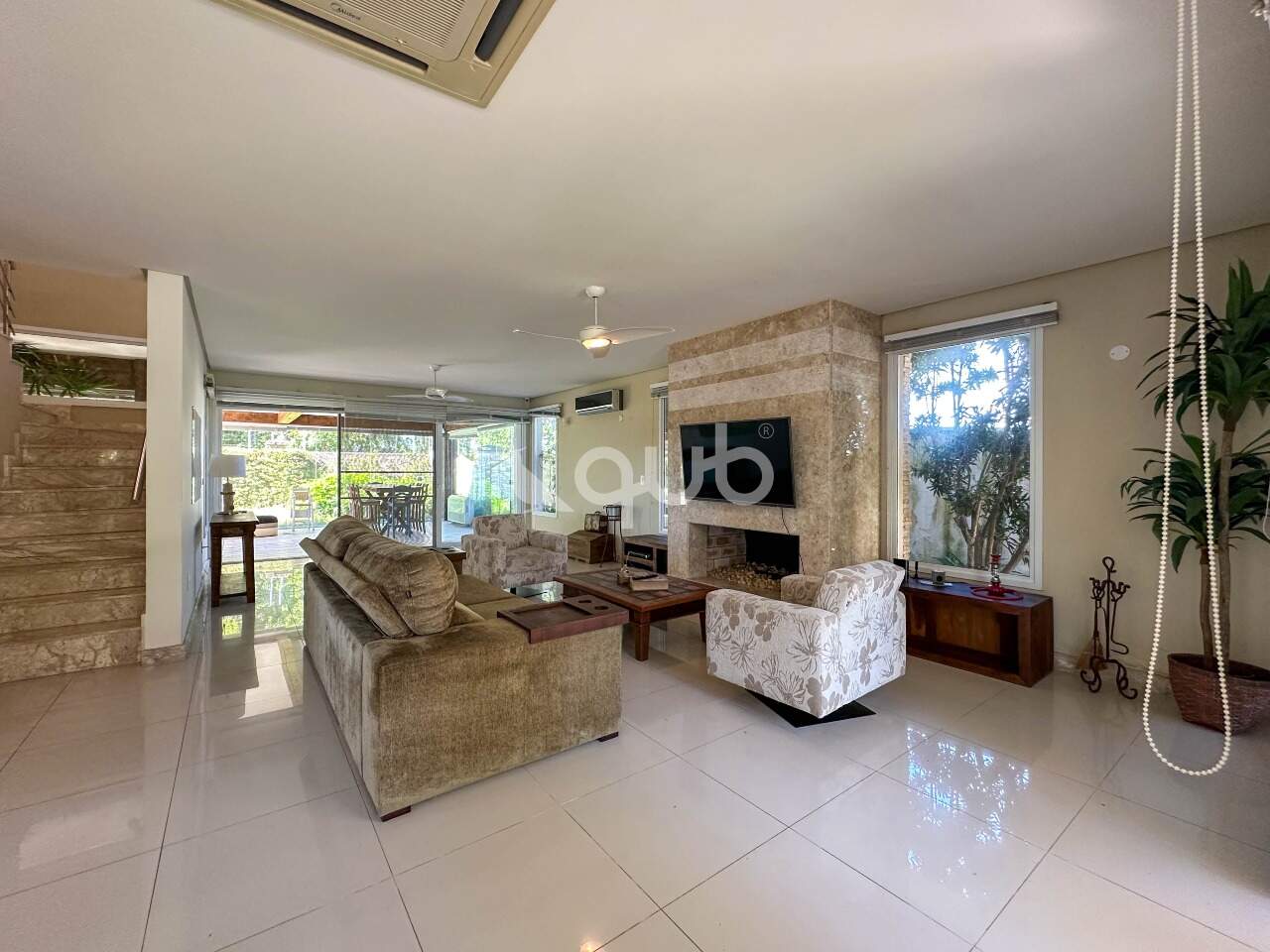 Condomínio Porto Coronado