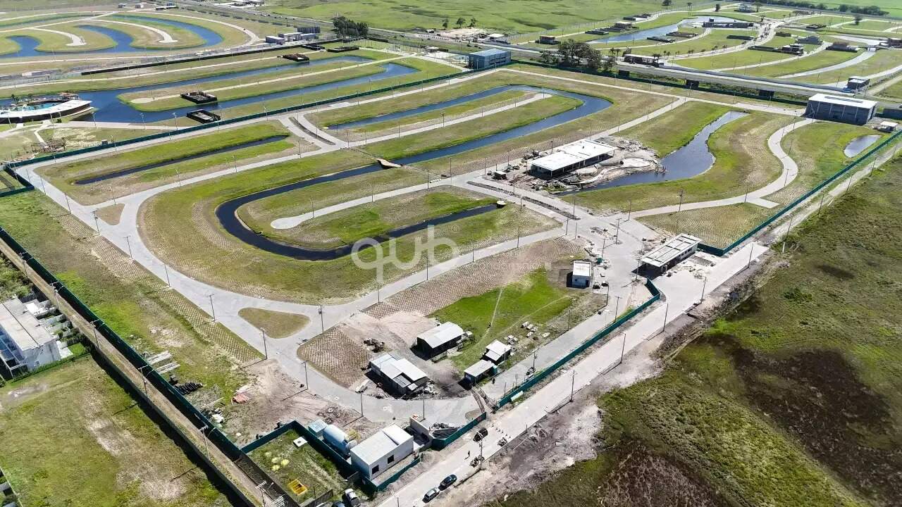 Condomínio Wave Home Resort