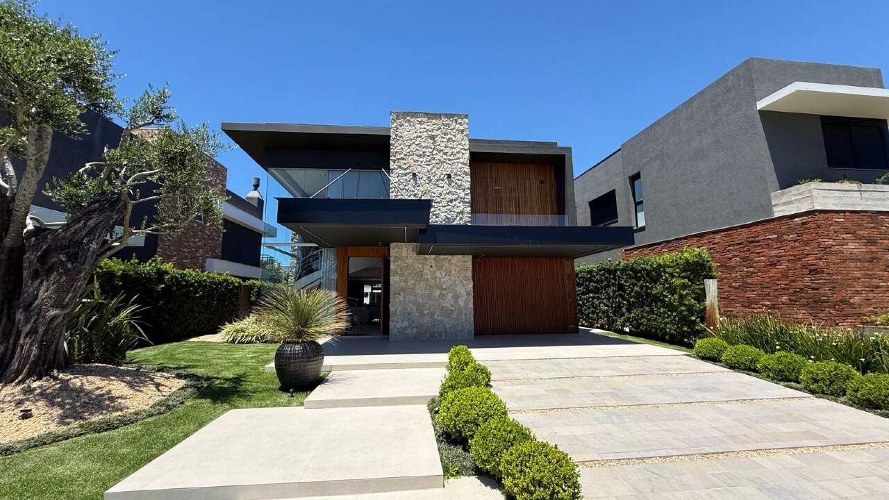 Condomínio Malibú Beach Residence