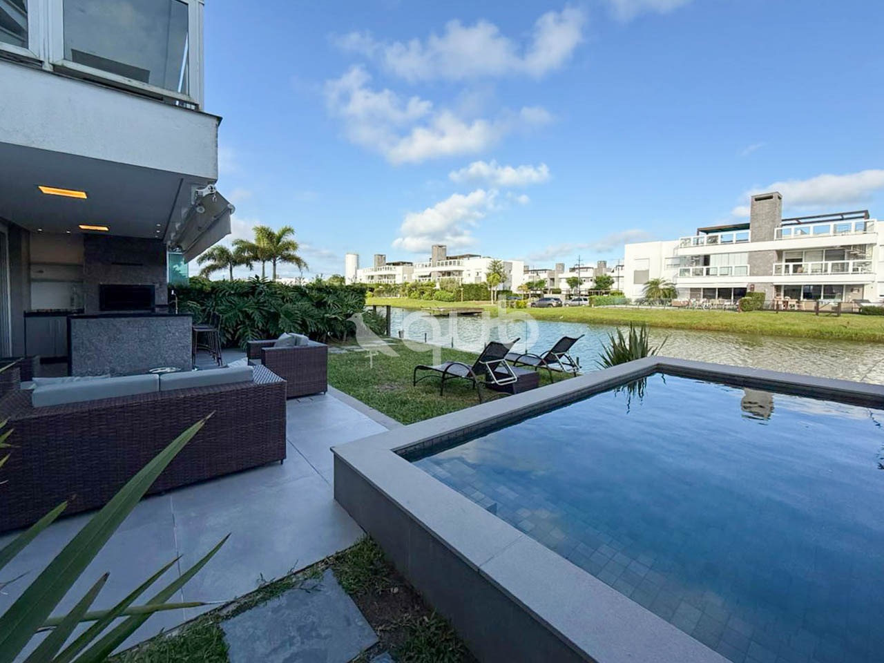 Condomínio Rossi Atlantida