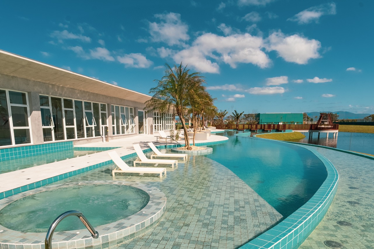 Condomínio Wave Home Resort