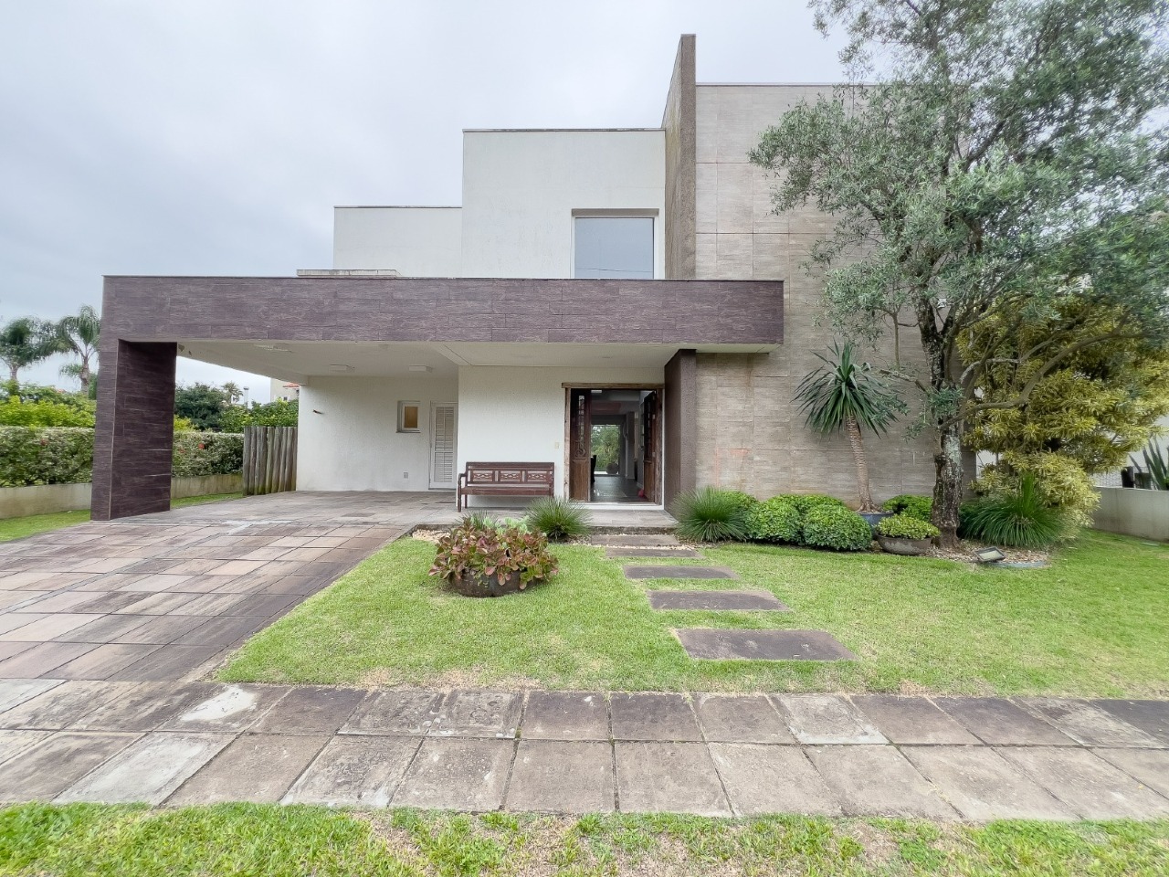 Condomínio Porto Coronado