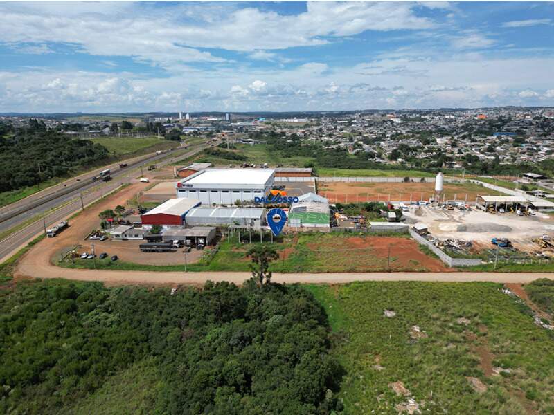 BARRACÃO para aluguel no INDUSTRIAL: 
