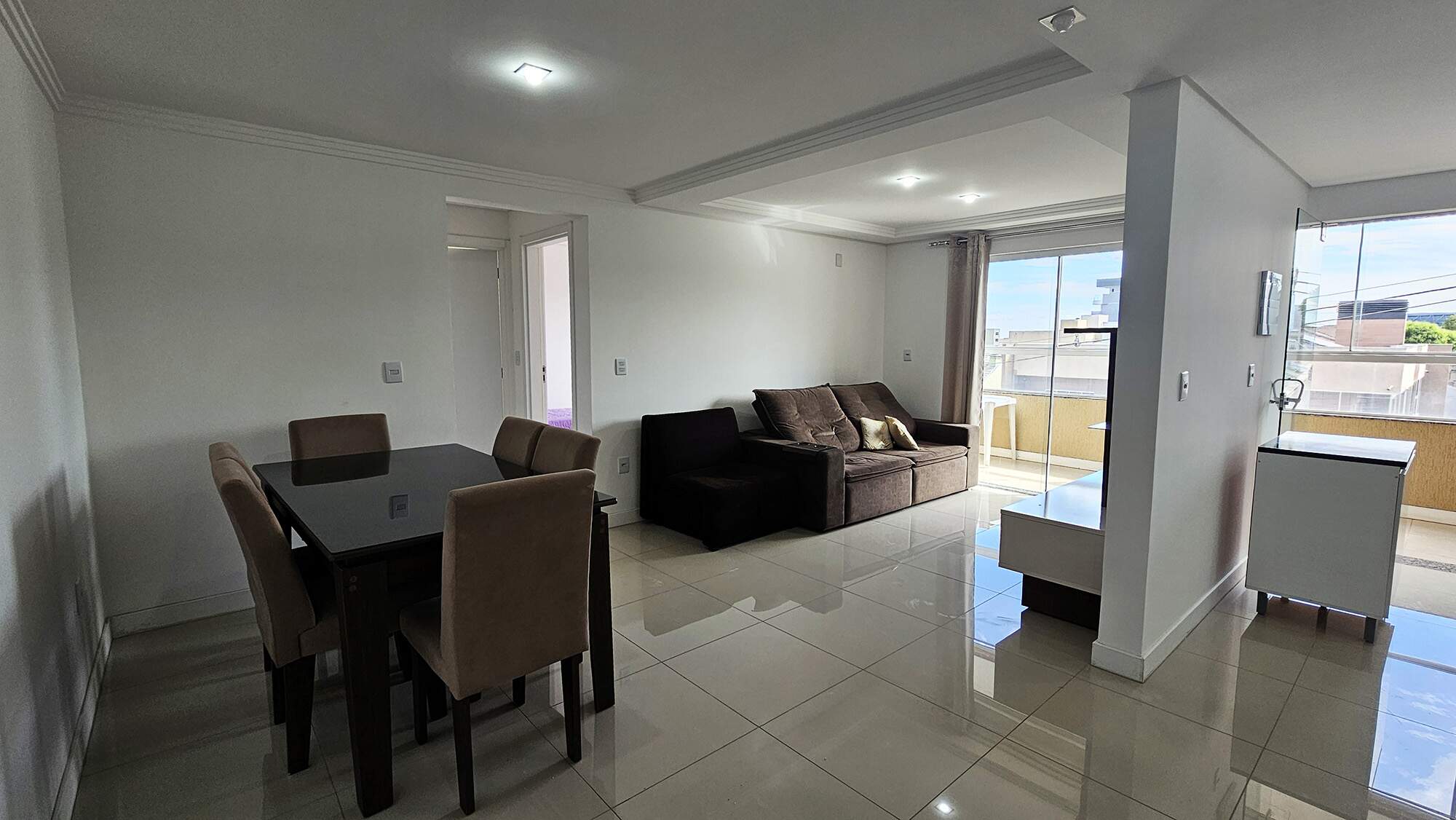 APARTAMENTO à venda no Bonsucesso: 