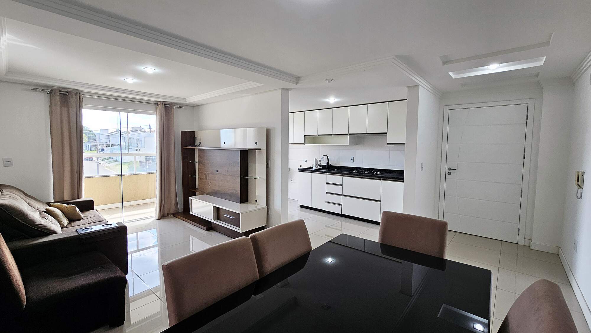 APARTAMENTO à venda no Bonsucesso: 