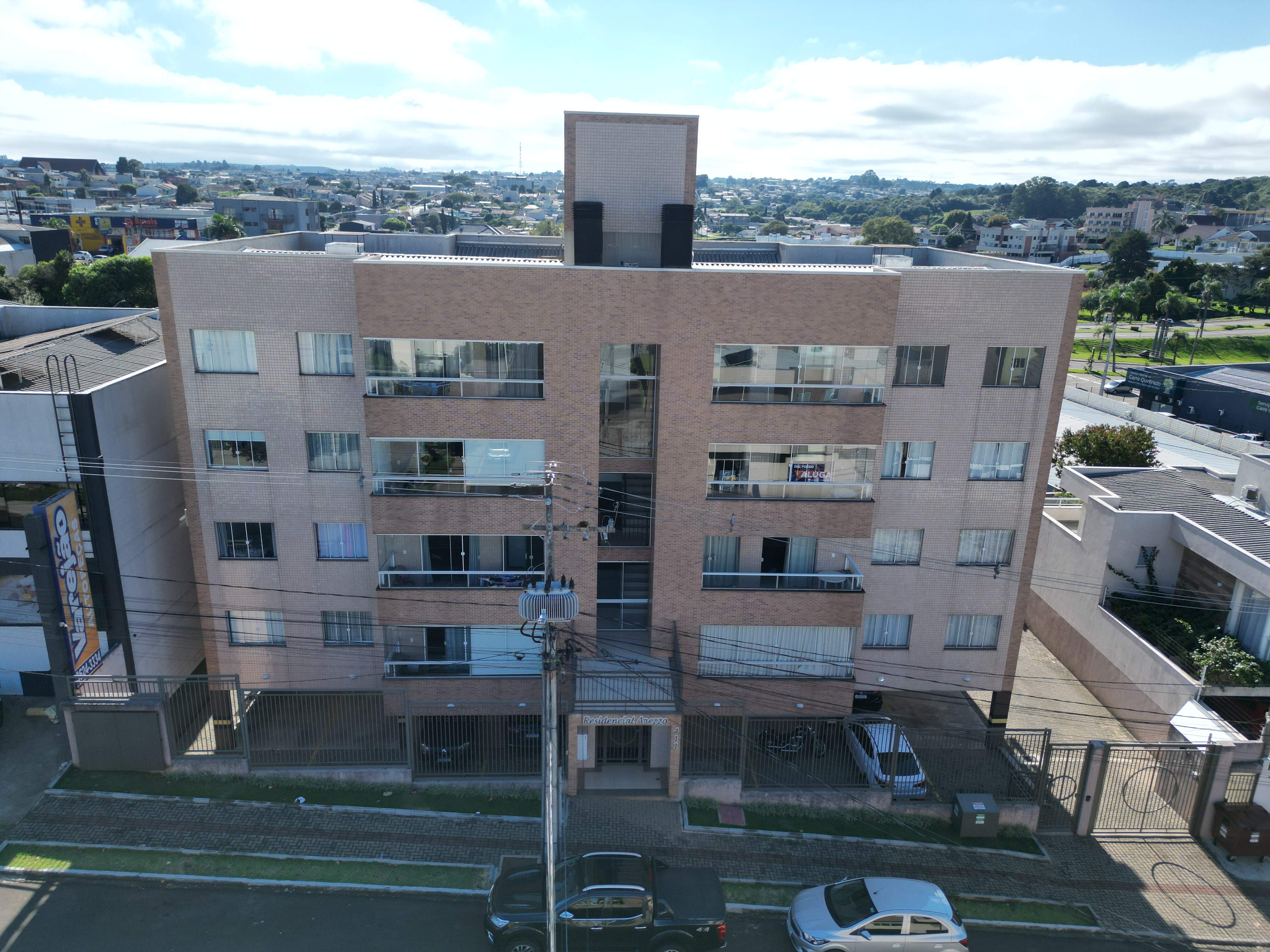 APARTAMENTO à venda no Bonsucesso: 