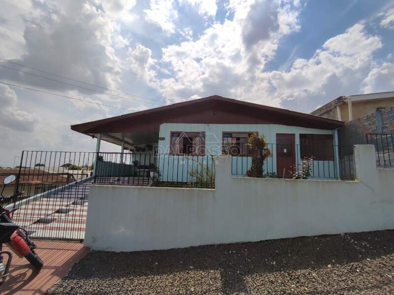 CASA à venda no Santa Cruz: 