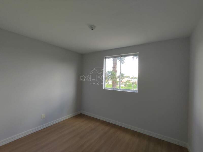 APARTAMENTO à venda no Conradinho: 