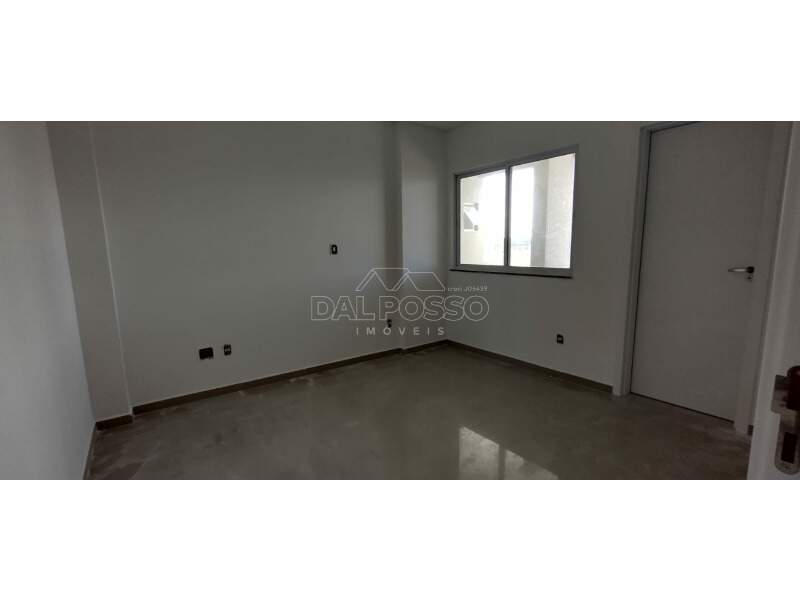 APARTAMENTO à venda no Bonsucesso: 