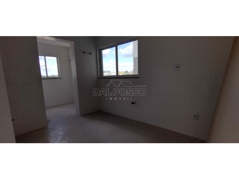 APARTAMENTO à venda no Bonsucesso: 