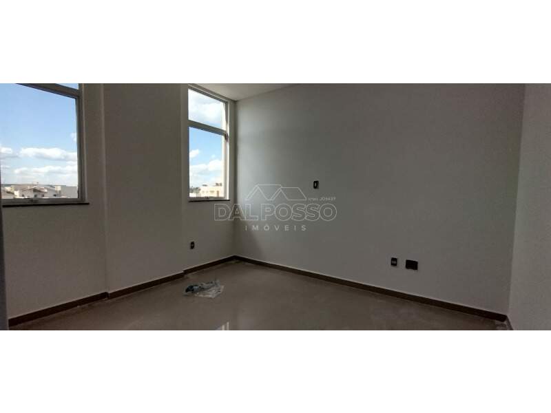 APARTAMENTO à venda no Bonsucesso: 