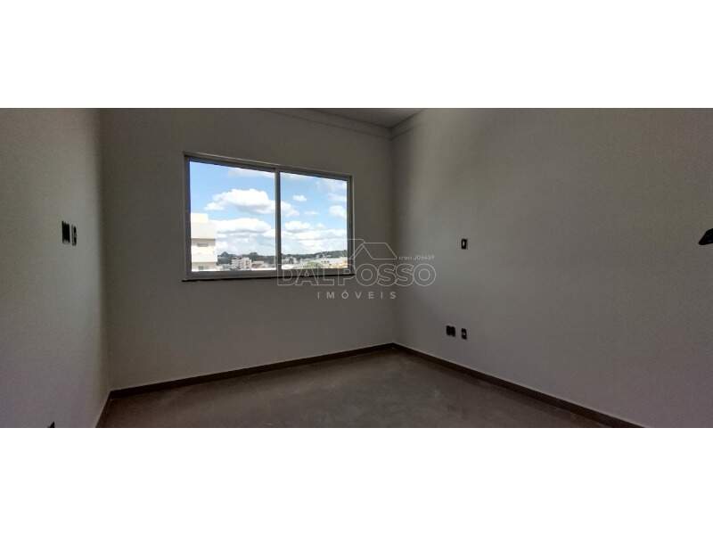 APARTAMENTO à venda no Bonsucesso: 