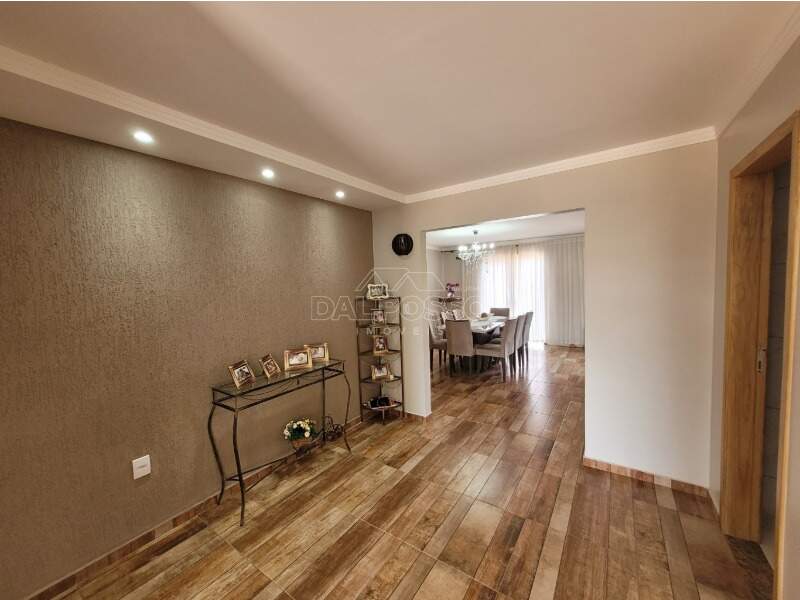 CASA à venda no JORDÃO: 